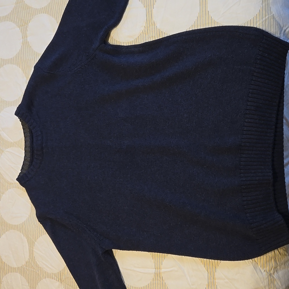 Croft & Barrow mens crewneck sweater, medium